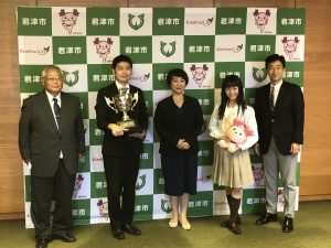 【翔凜高等学校】チアダンス部、君津市長に「日本一」を報告！
